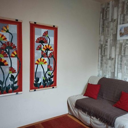 Poetyi Flat Apartamento Budapeste Exterior foto