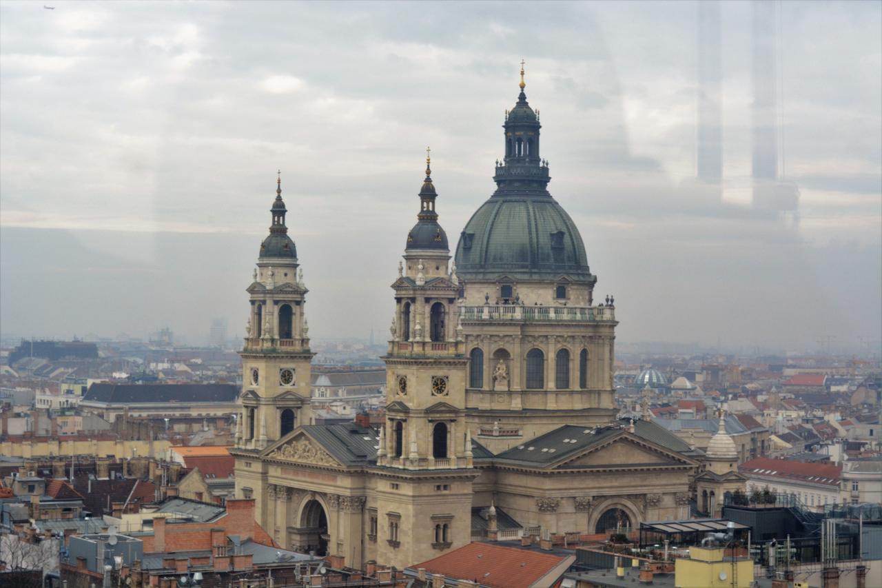 Poetyi Flat Apartamento Budapeste Exterior foto